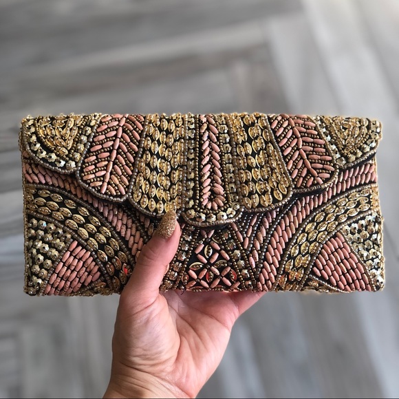 AKIRA Sequin Beaded Small Evening Clutch Purse - Picture 2 of 5